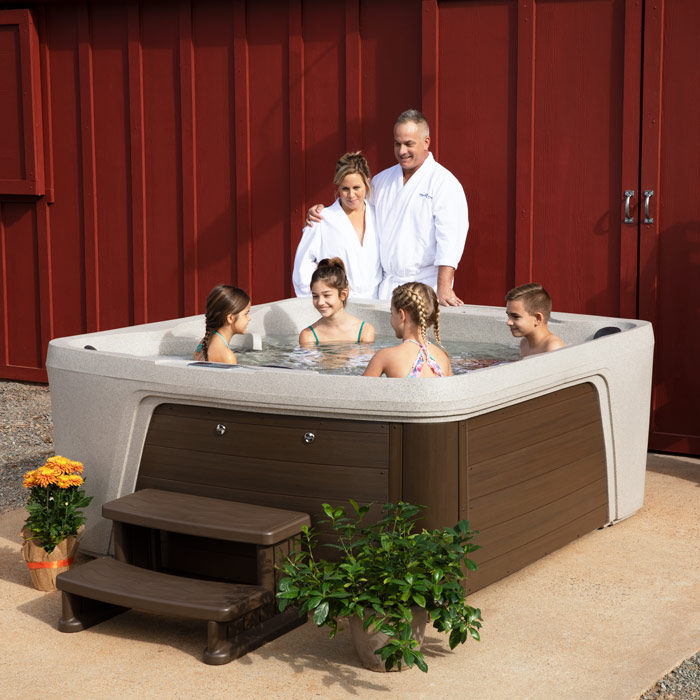 Freeflow Hot Tub at Luxury Pool and Spa